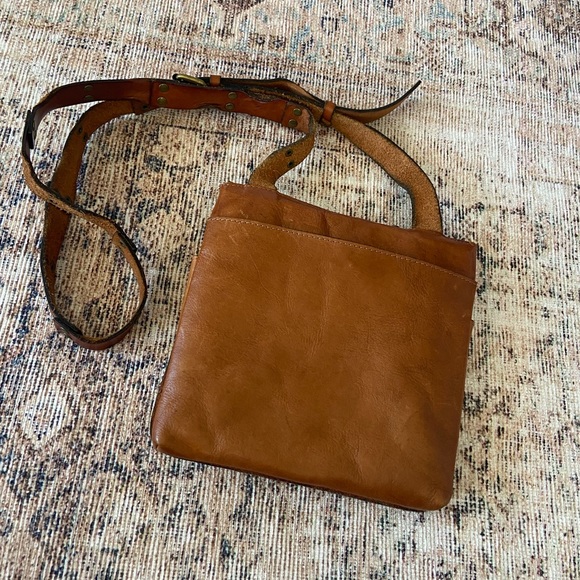 🛑SOLD Patricia Nash Rosa Brown Leather Studded Crossbody Bag - Picture 7 of 9